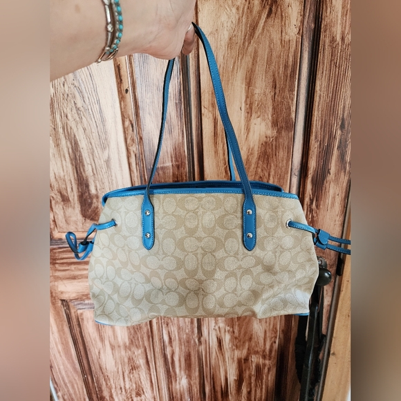 COACH Luxury Signature Tote Bag Beige/Blue 20in x 9in - Picture 4 of 15